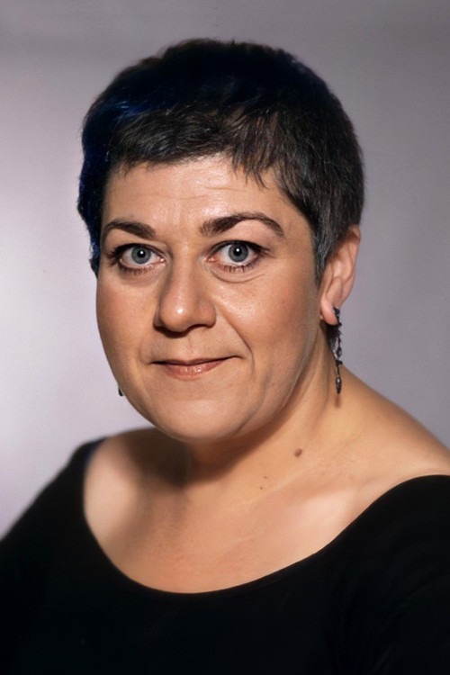 Serra Yılmaz profile