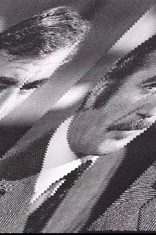 Nigel Davenport profile