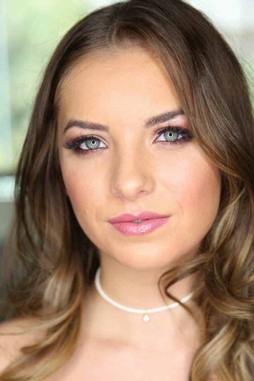 Photo of Summer Brooks, Acting
