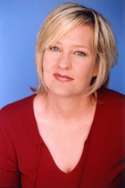 Photo of Carolyn Almos, Acting