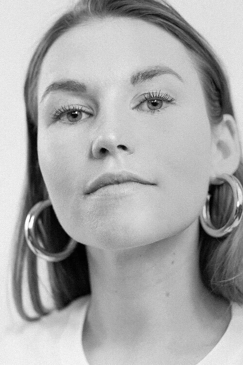 Photo of Amanda Lindblom, Acting