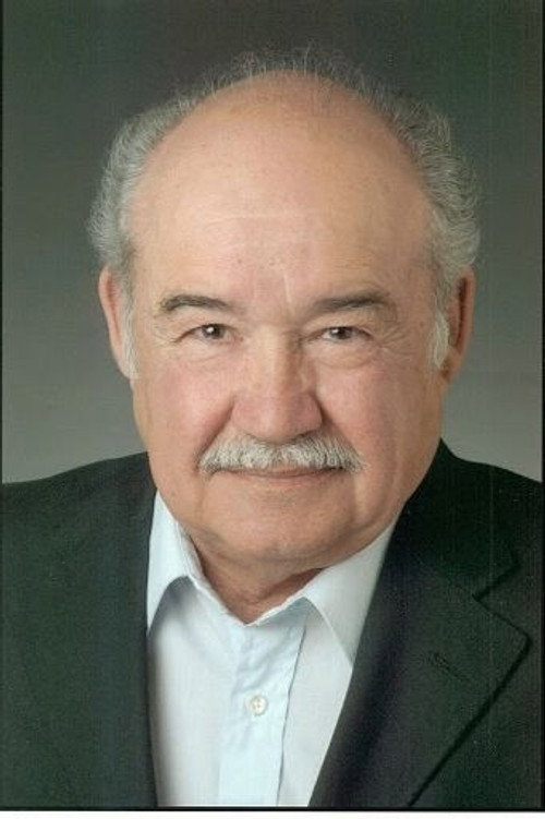Photo of Everett Sifuentes, Acting