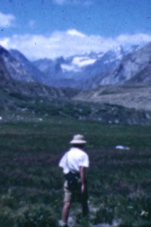 Movie poster for Ladakh (1943)