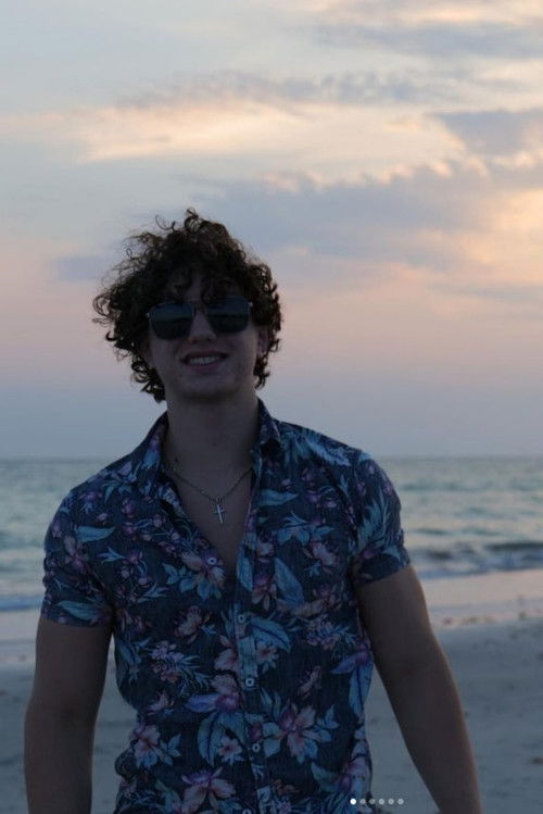 Charlie Brausch profile