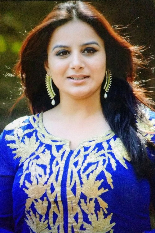 Pooja Gandhi profile