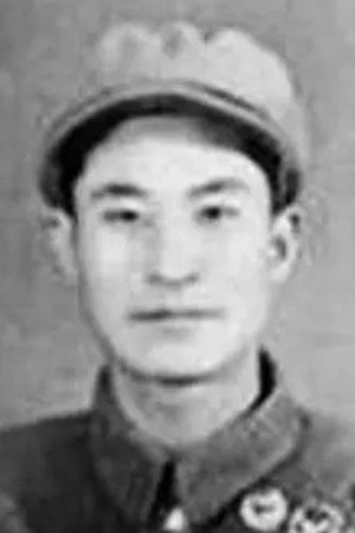 Photo of Cui Jiajun, Writing