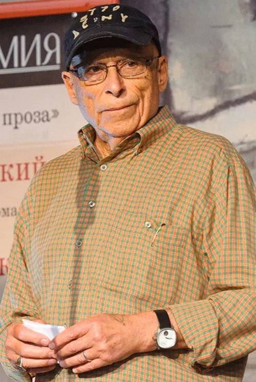 Photo of Yuz Aleshkovsky, Writing