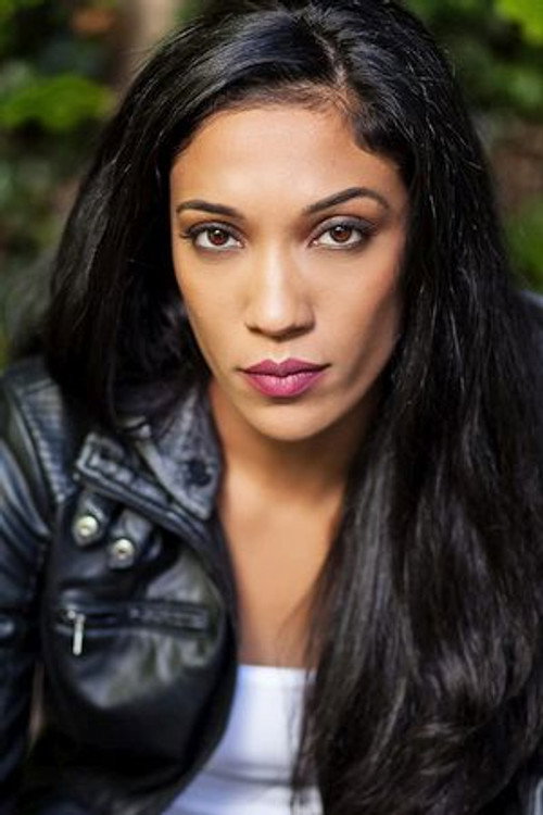 Photo of Erica Mathlin, Acting