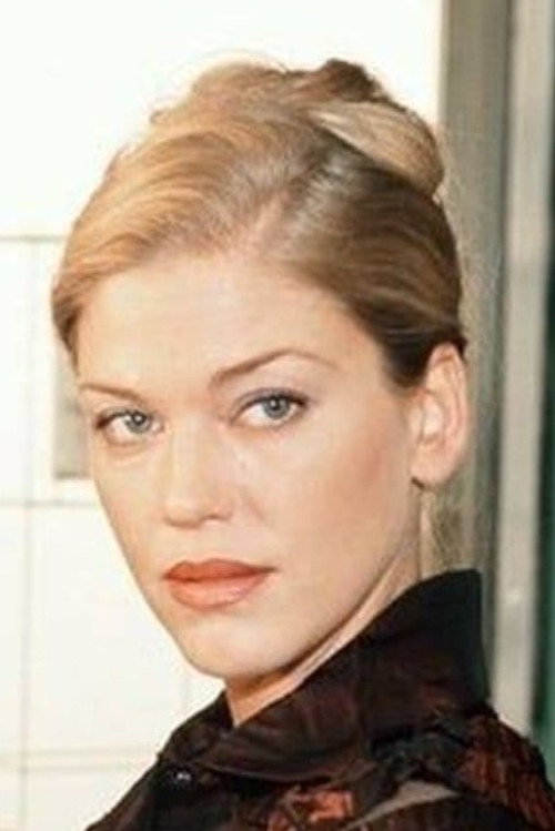 Photo of Cecilia Kunz, Acting