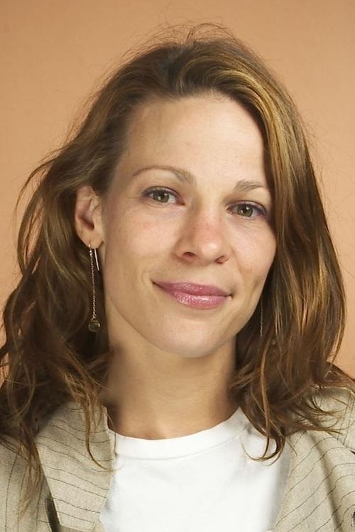 Lili Taylor profile