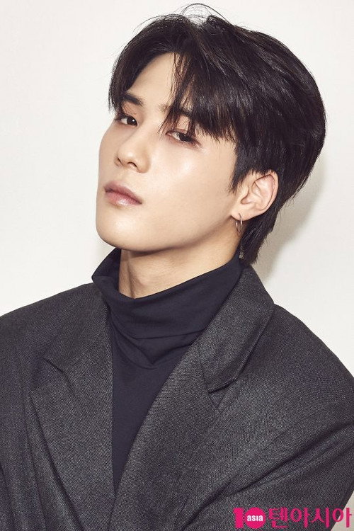 Photo of Baek Jin, Acting