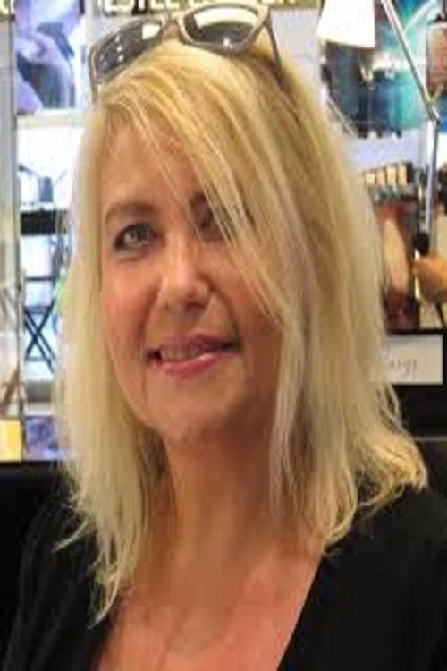 Photo of Anne Kierulff, Acting