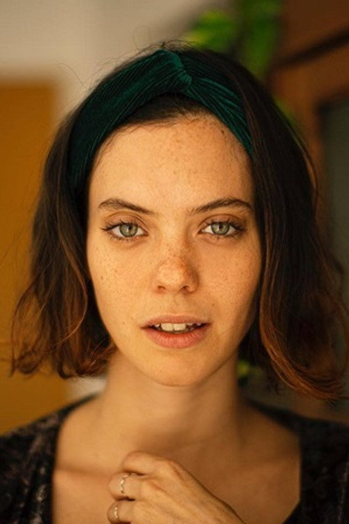 Photo of Camila Pizzo, Acting