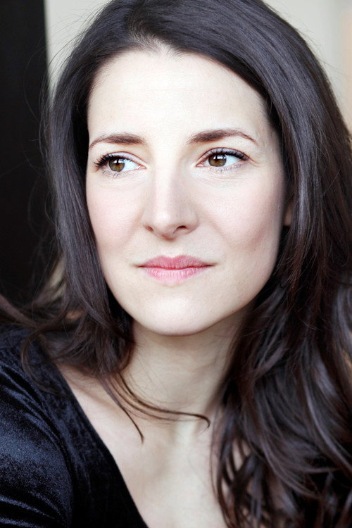 Photo of Ève Pressault, Acting