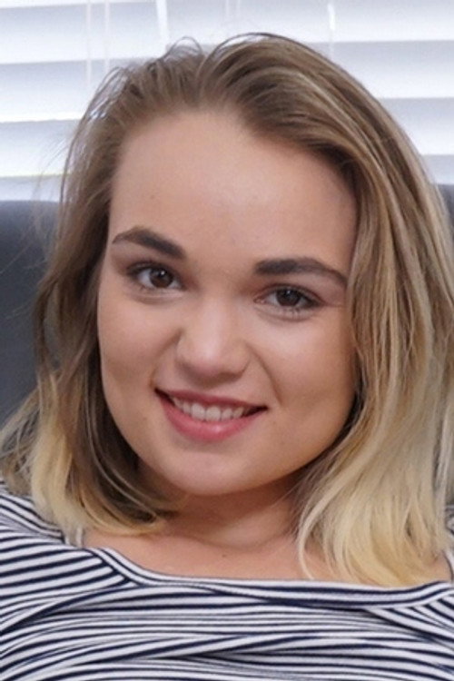 Photo of Madison Reese, Acting