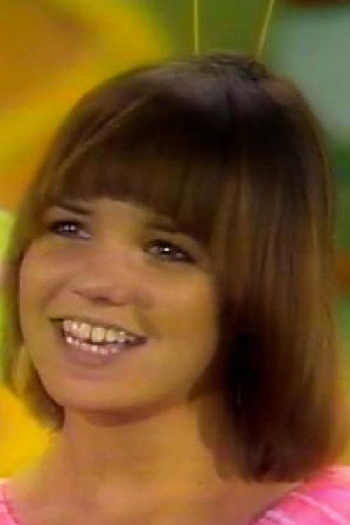 Caroline Ellis profile