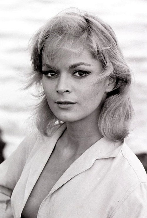 Photo of Letícia Román, Acting