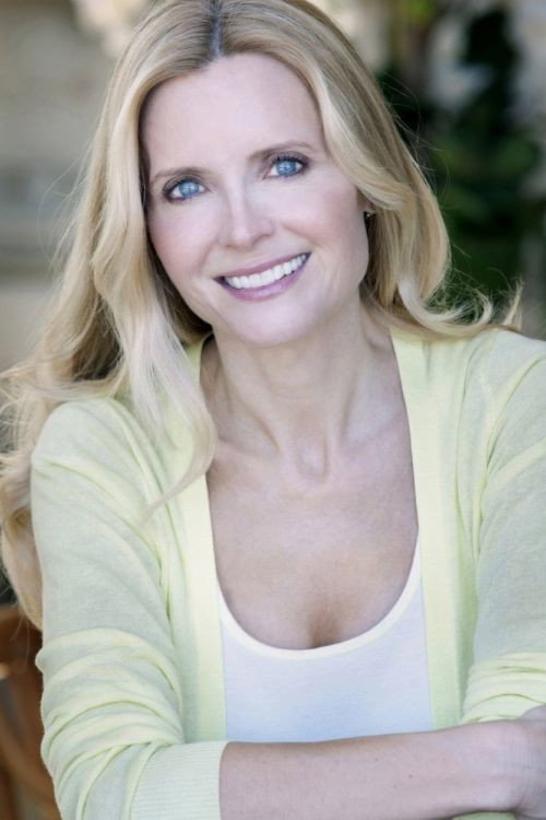 Photo of Elizabeth Gast, Acting