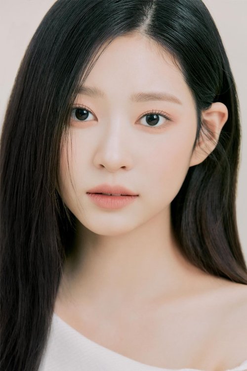 Kim Min-ju profile