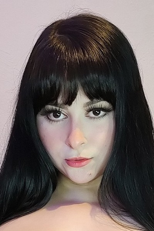 Photo of Lucy Skills, Acting