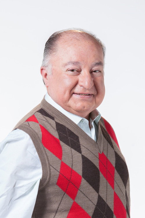 Photo of Alberto Saavedra, Acting