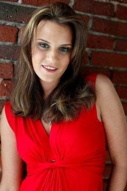 Photo of Sari Gagnon, Acting
