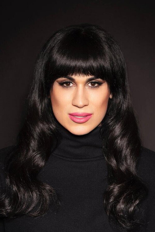 Photo of Roz Hernandez, Acting