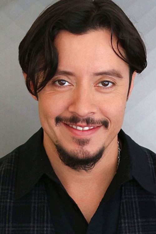 Efren Ramirez profile