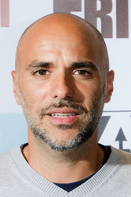 Alexandre Bustillo profile