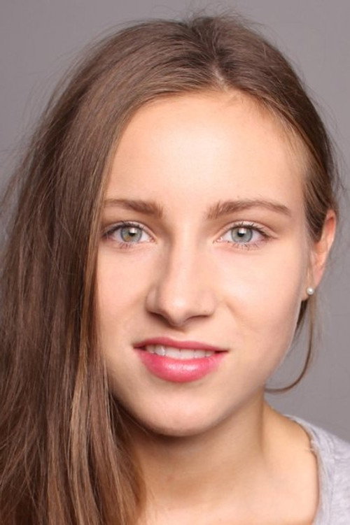 Photo of Elodie Hooftman, Acting