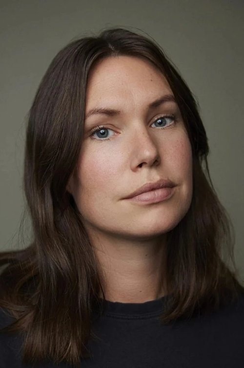 Photo of Fanny Vaager, Acting