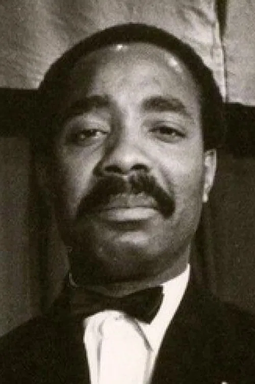 Photo of Raymond Aquilon, Acting