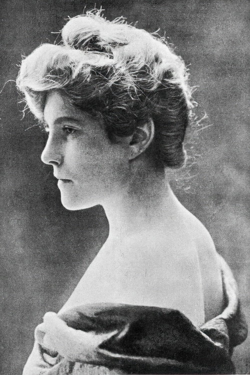 Photo of Suzanne Desprès, Acting