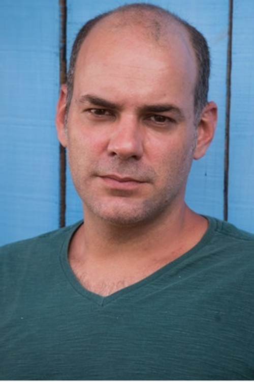 Marat Descartes profile