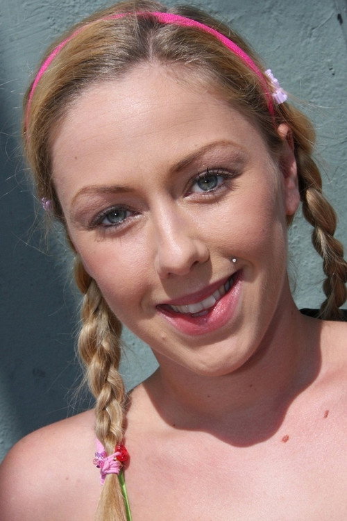 Photo of Aubrey Dey, Acting