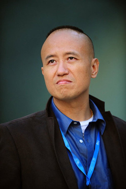 Photo of Zhu Wen, Writing