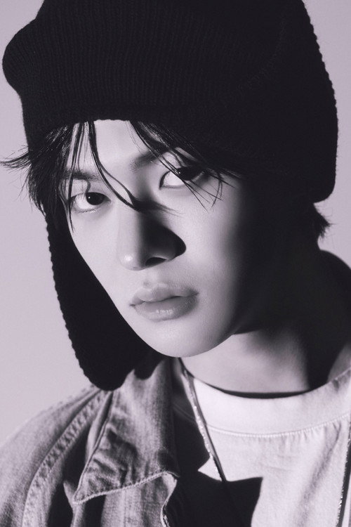 Photo of Lee Leo, Acting