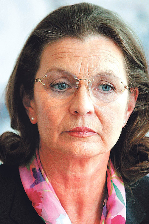 Photo of Evelyna Steimarová, Acting