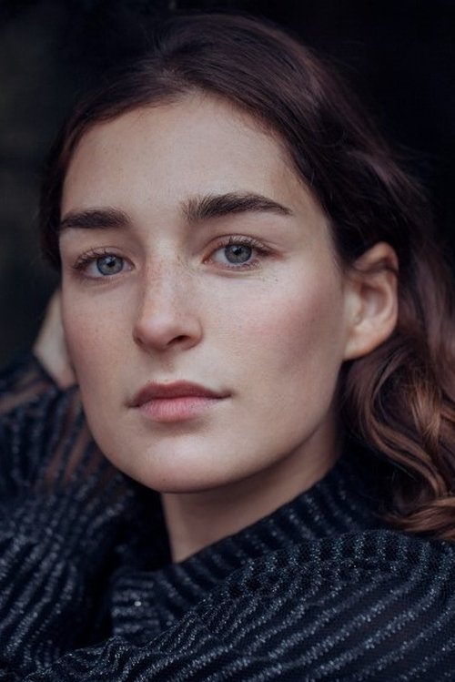 Hélène Kuhn profile