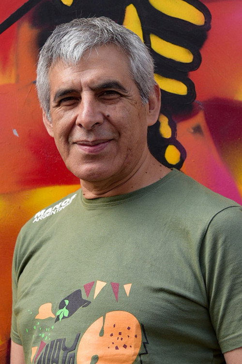 Photo of Peteco Carabajal, Acting