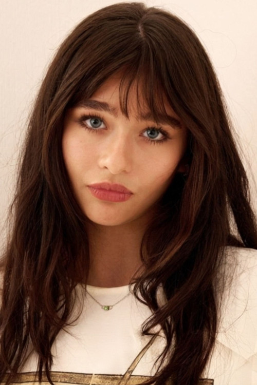 Malina Weissman profile