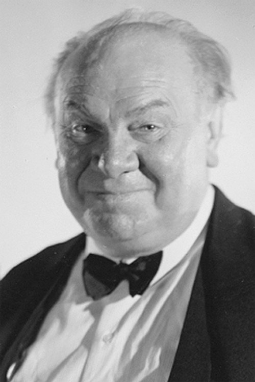 Photo of Oscar Winge, Acting