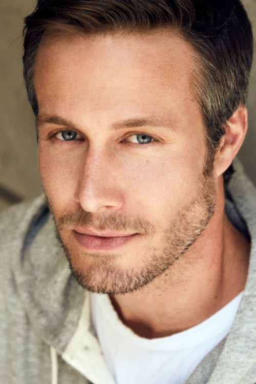 Photo of Leigh Foster, Acting