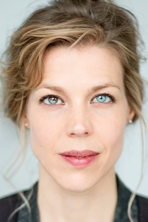 Élisabeth Locas profile