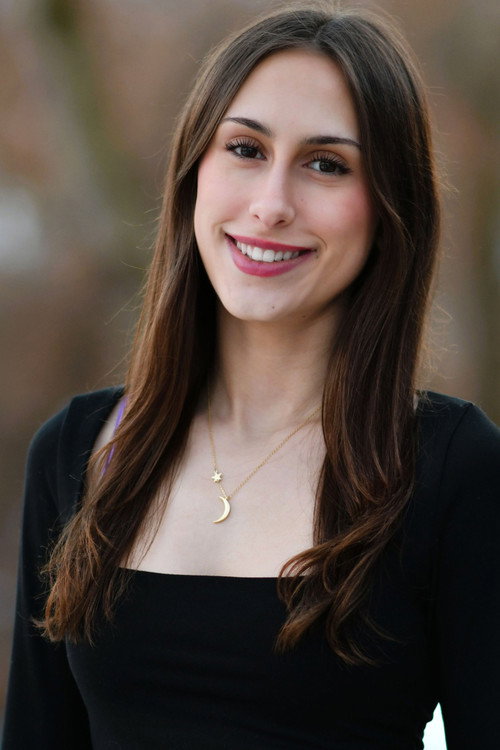 Photo of Evelyn Wawrzyniak, Acting