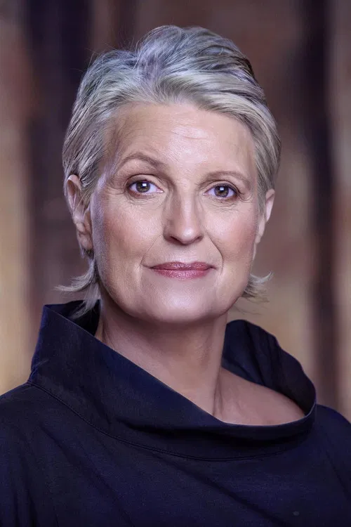 Melee Hutton profile