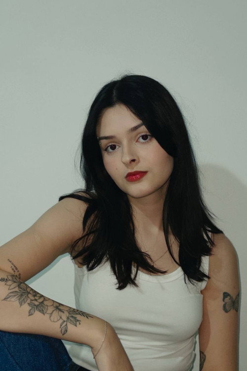 Photo of Laura Miritz, Art