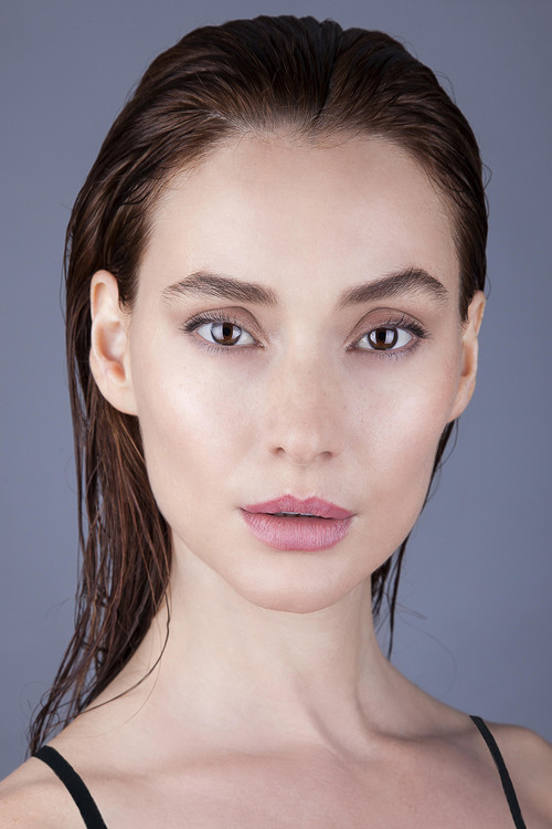 Errika Bigiou profile