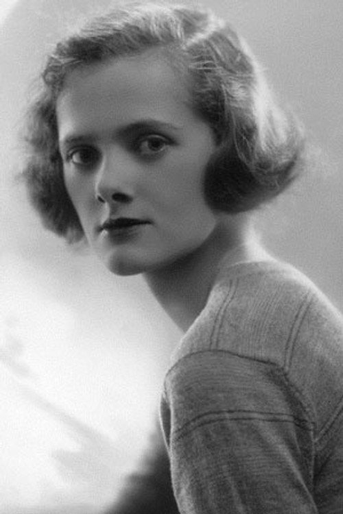 Photo of Daphne du Maurier, Writing