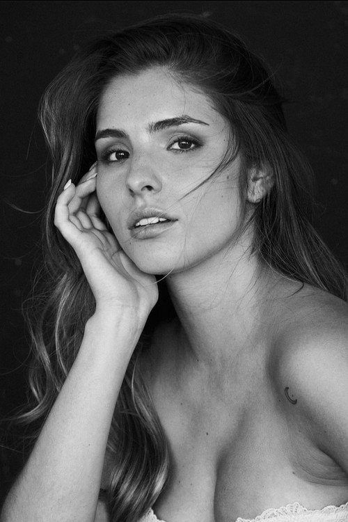 Photo of Helena Cortés, Acting